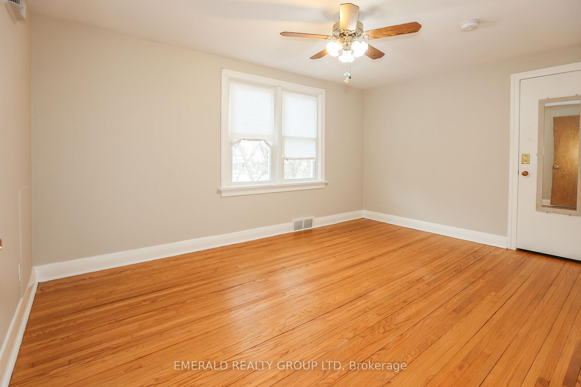 Photo 13 of 28 Rosewood Avenue, Welland, Prince Charles — HOMEH