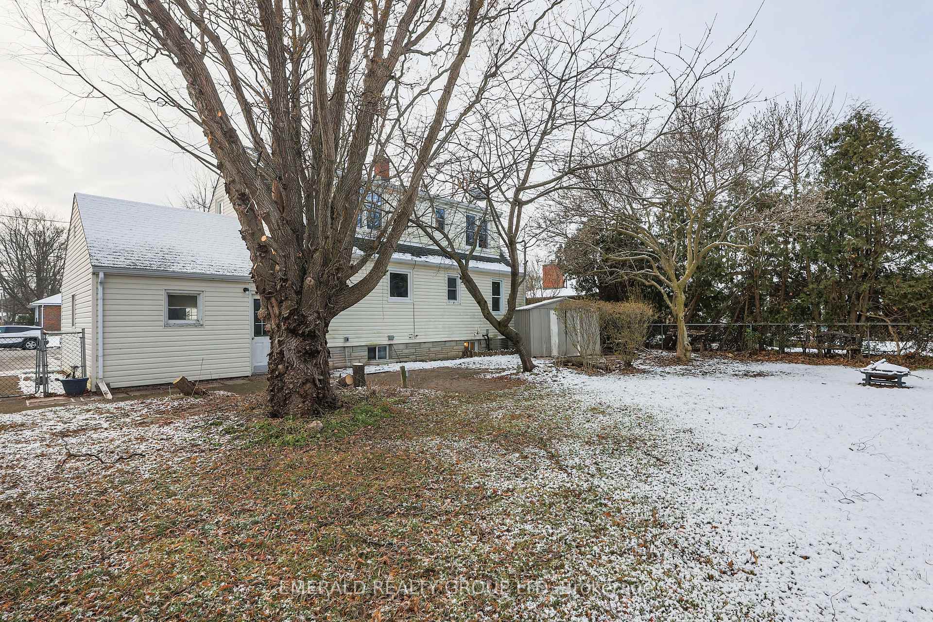 Photo 36 of 28 Rosewood Avenue, Welland, Prince Charles — HOMEH