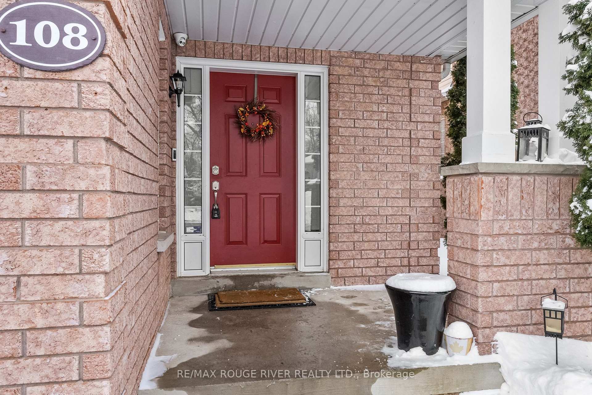 Photo 4 of 108 Gateway Court, Whitby, Taunton North — HOMEH