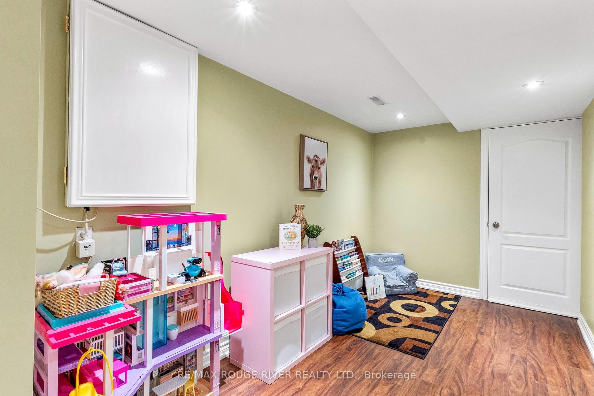 Photo 36 of 108 Gateway Court, Whitby, Taunton North — HOMEH