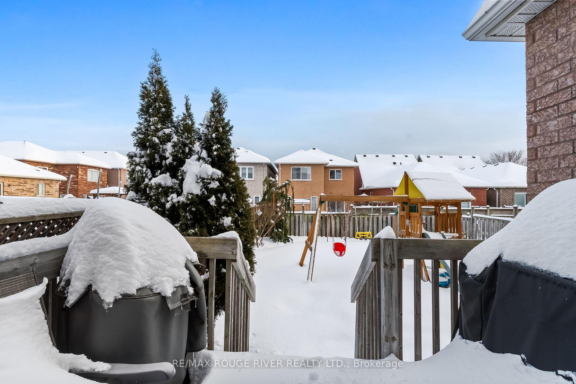 Photo 38 of 108 Gateway Court, Whitby, Taunton North — HOMEH