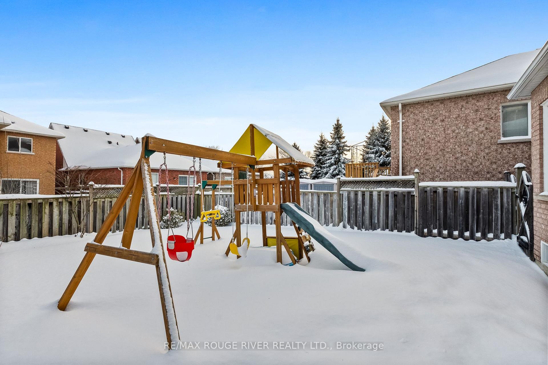 Photo 39 of 108 Gateway Court, Whitby, Taunton North — HOMEH