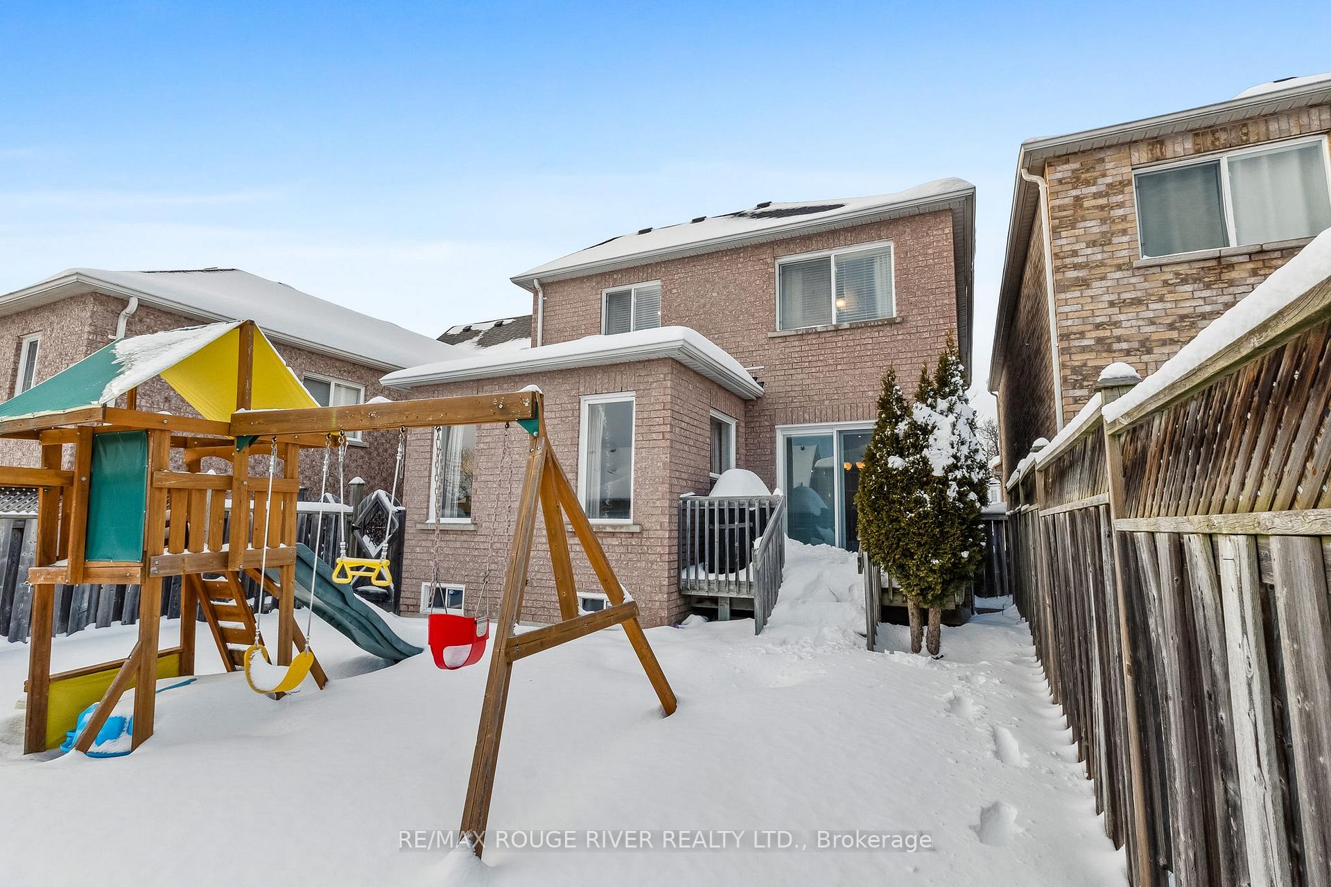 Photo 40 of 108 Gateway Court, Whitby, Taunton North — HOMEH