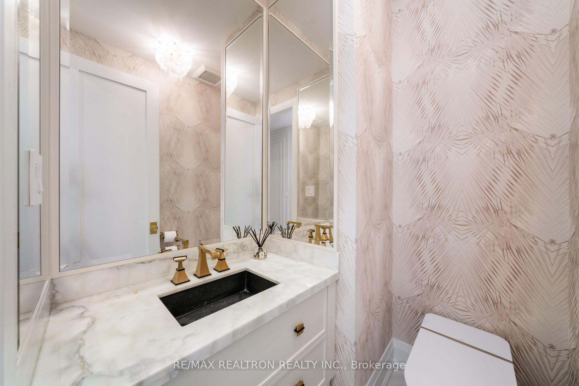 Photo 19 of 147 Laurentian Boulevard, Vaughan, Rural Vaughan — HOMEH