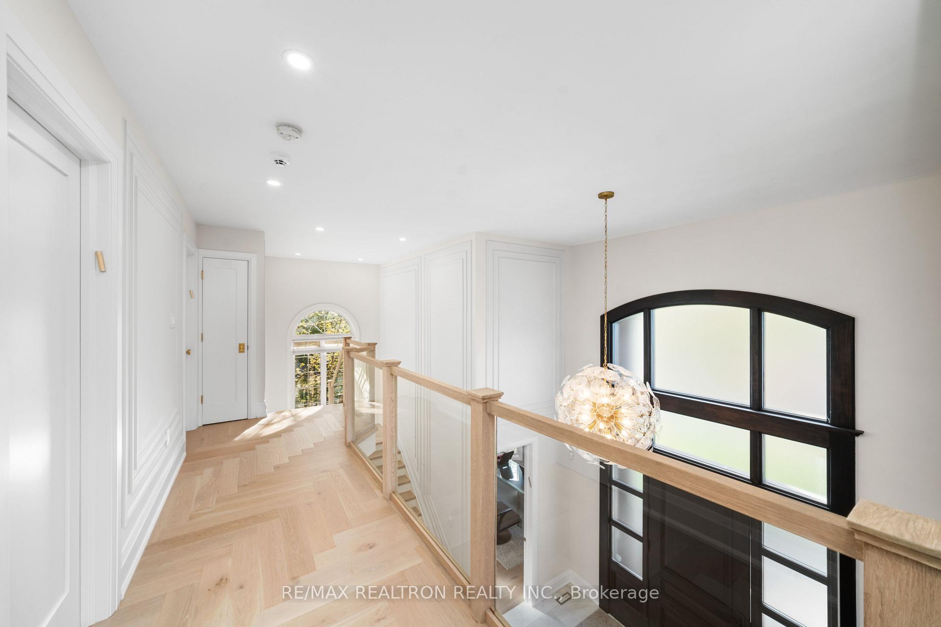 Photo 23 of 147 Laurentian Boulevard, Vaughan, Rural Vaughan — HOMEH