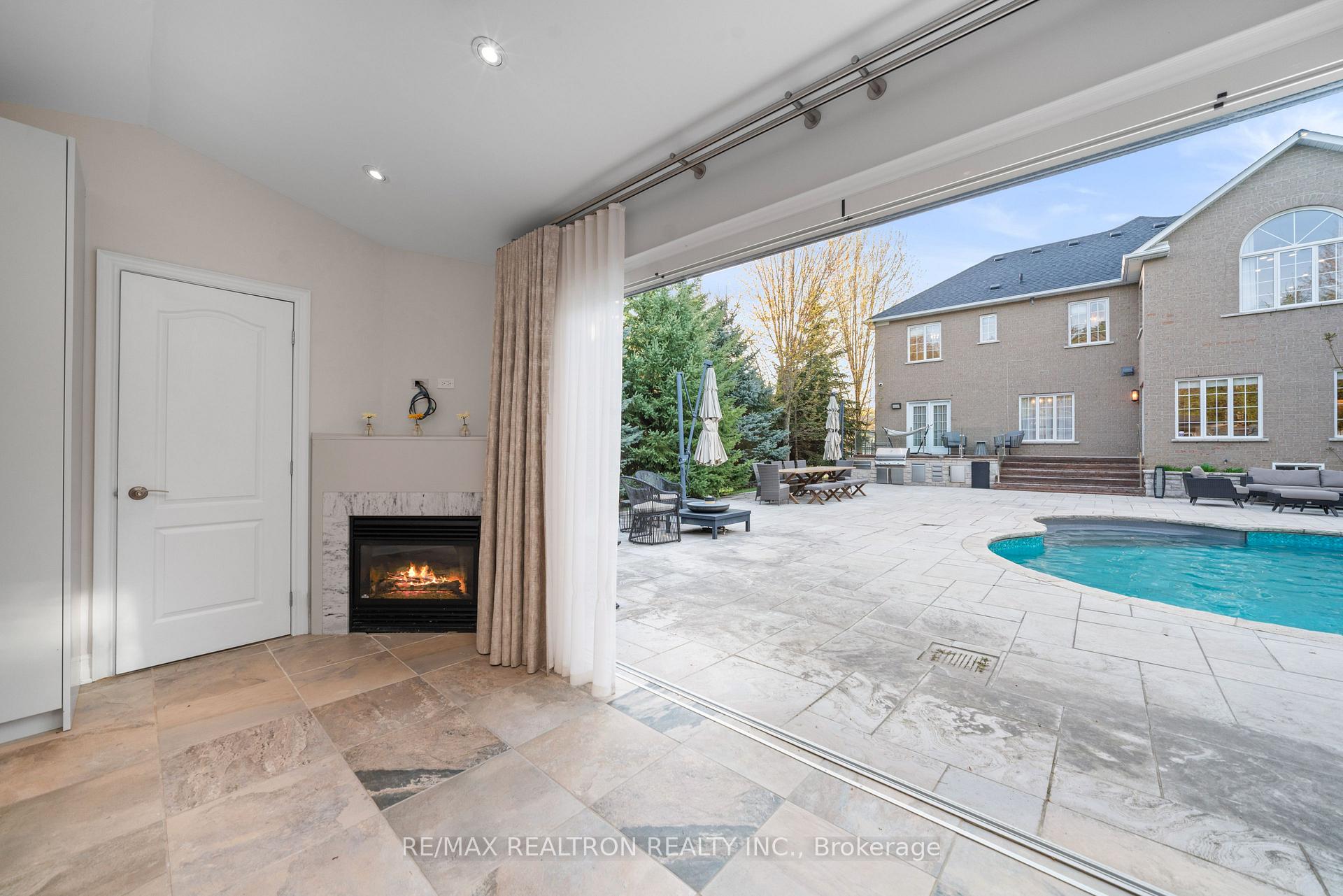 Photo 46 of 147 Laurentian Boulevard, Vaughan, Rural Vaughan — HOMEH