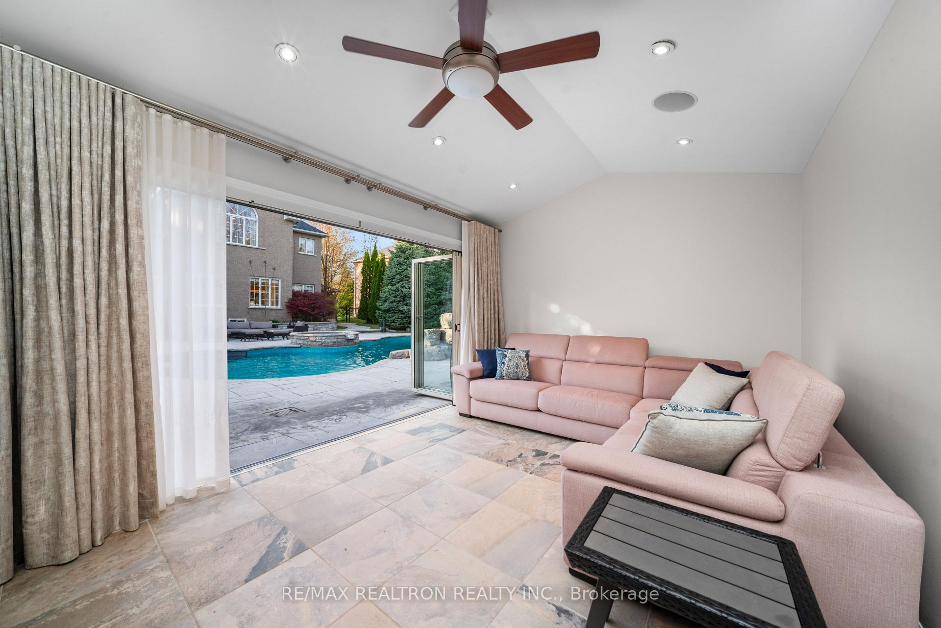 Photo 47 of 147 Laurentian Boulevard, Vaughan, Rural Vaughan — HOMEH
