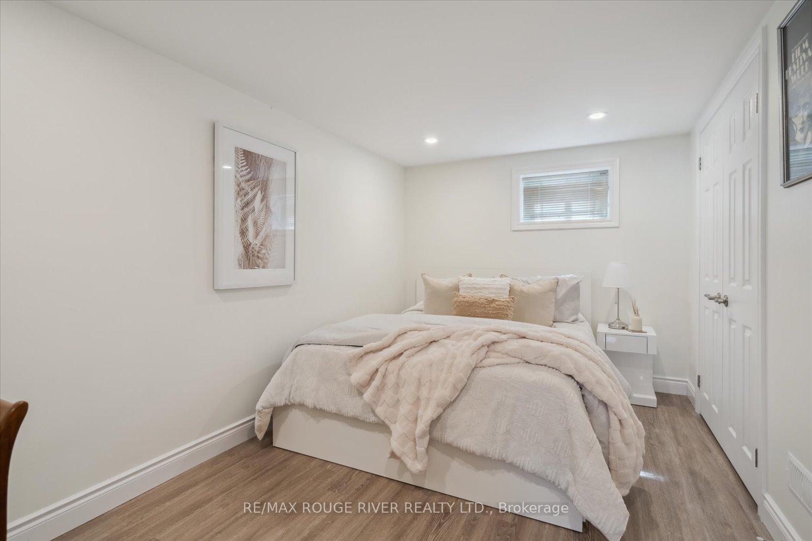 Photo 30 of 270 Labrador Drive, Oshawa, Donevan — HOMEH