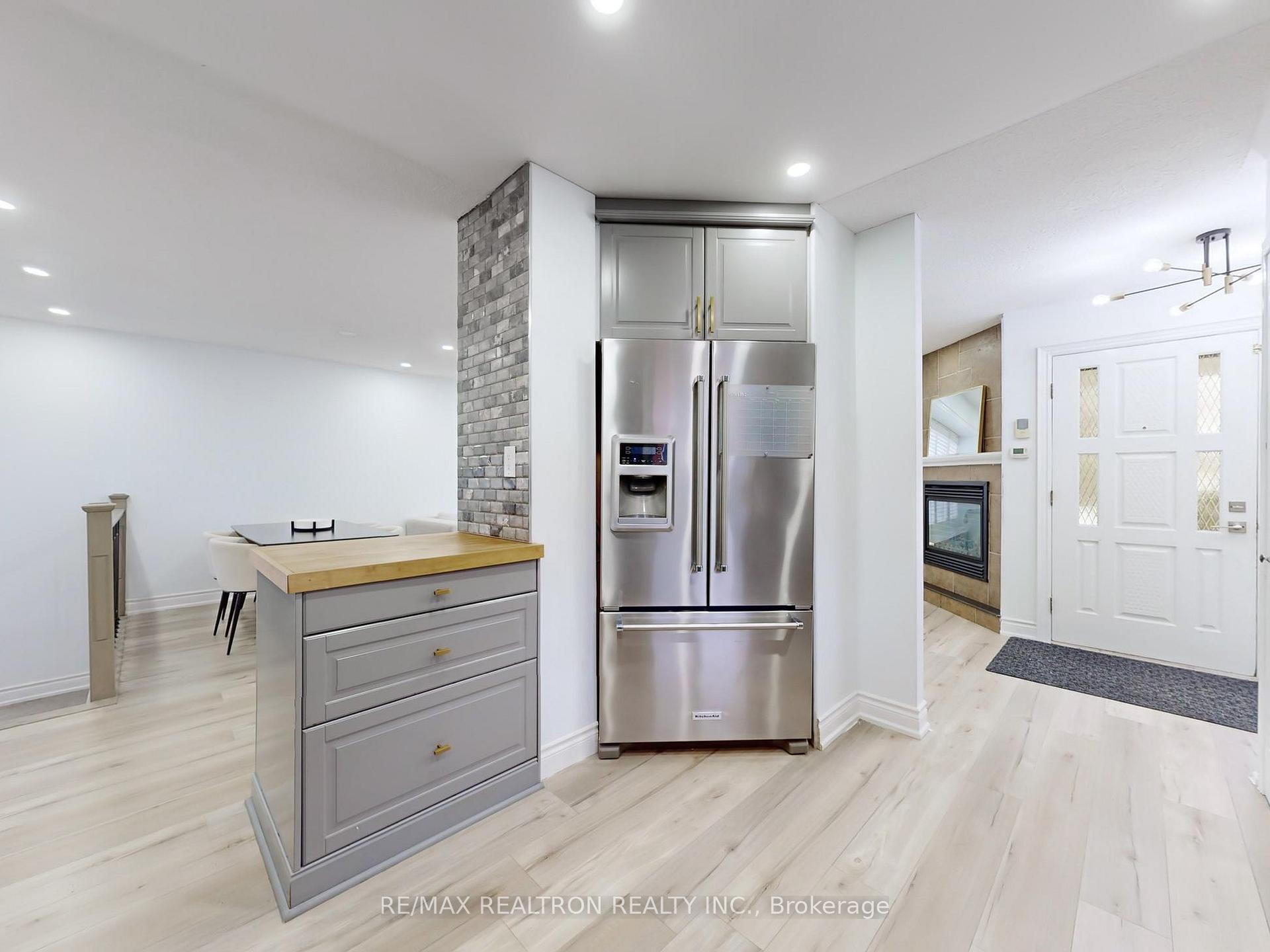 Photo 12 of 7 Cardiff Court, Whitby, Lynde Creek — HOMEH