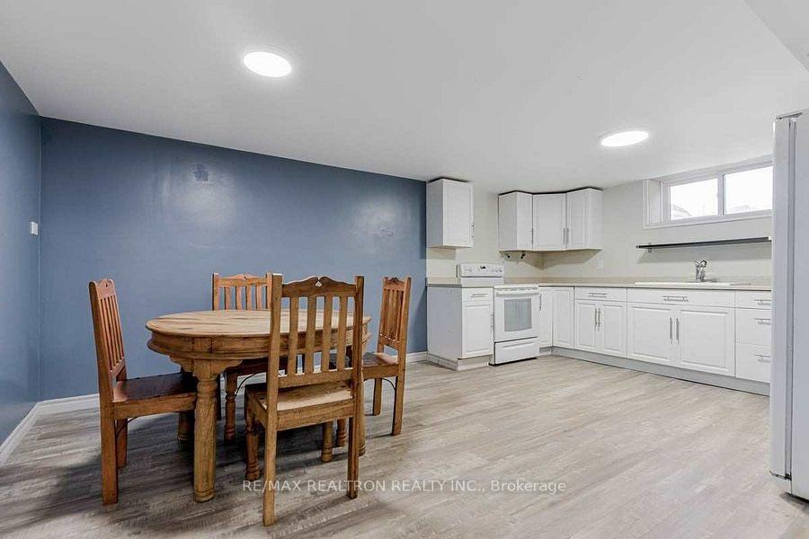 Photo 27 of 7 Cardiff Court, Whitby, Lynde Creek — HOMEH