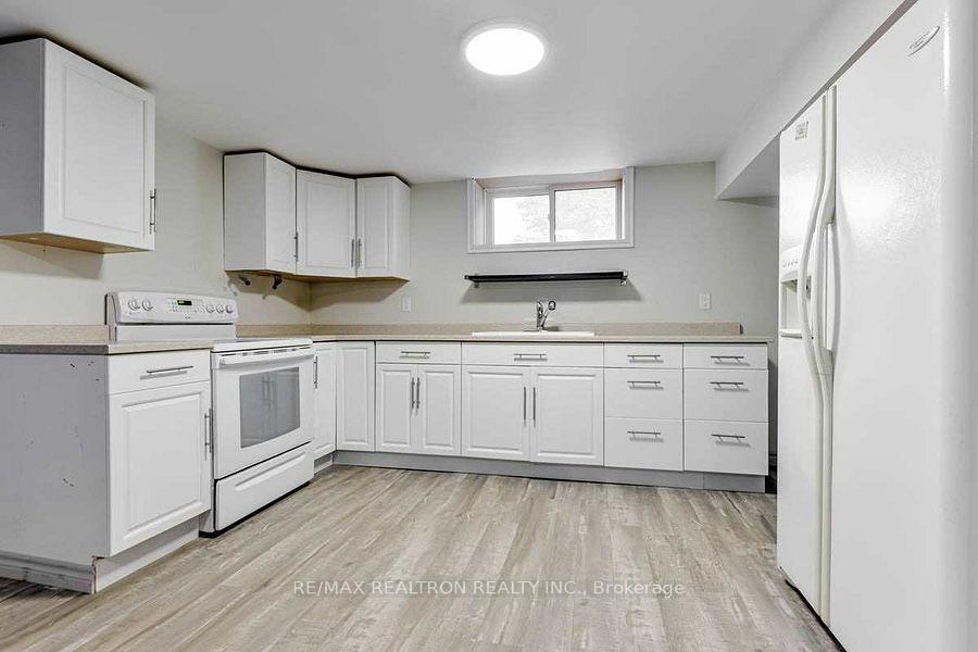Photo 28 of 7 Cardiff Court, Whitby, Lynde Creek — HOMEH