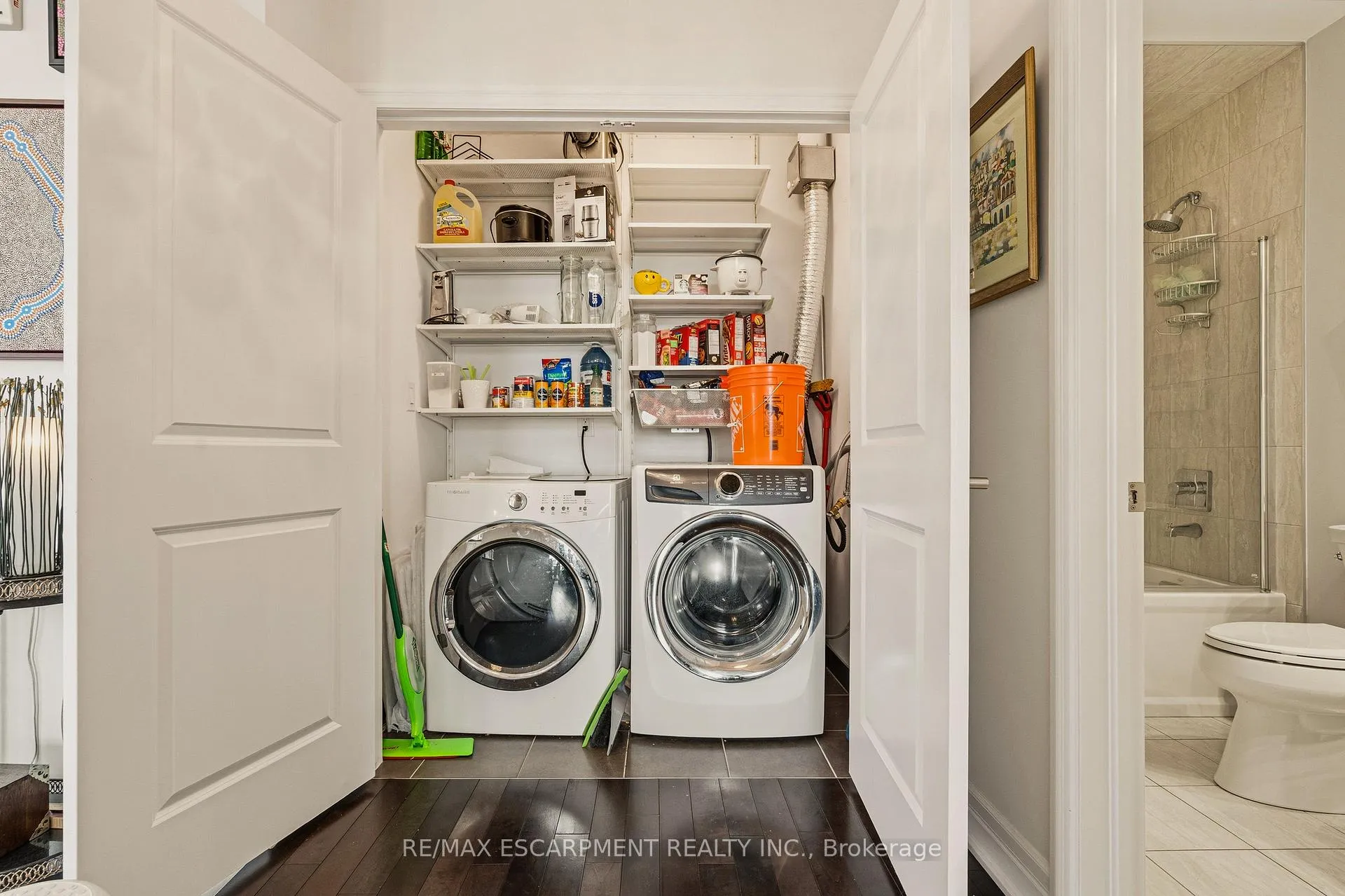 Photo 31 of Unit PH1, 90 Charlton Avenue W, Hamilton, Durand — HOMEH