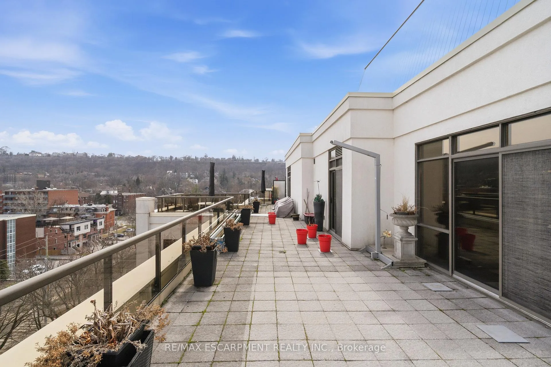 Photo 34 of Unit PH1, 90 Charlton Avenue W, Hamilton, Durand — HOMEH