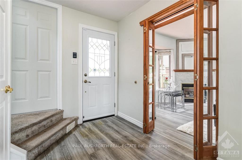 Photo 3 of 621 Wilkie Drive, Ottawa, Fallingbrook/Pineridge — HOMEH