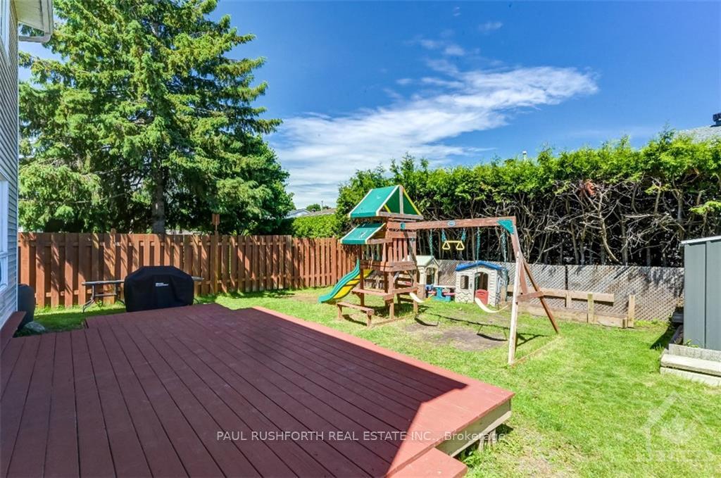 Photo 18 of 621 Wilkie Drive, Ottawa, Fallingbrook/Pineridge — HOMEH
