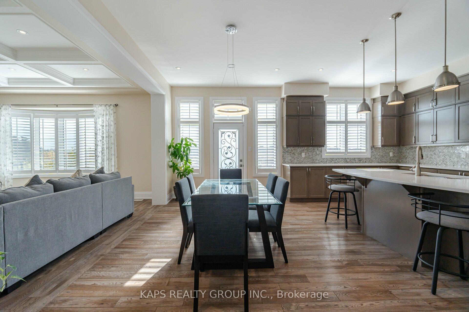 Photo 14 of 208 Faust Ridge, Vaughan, Kleinburg — HOMEH