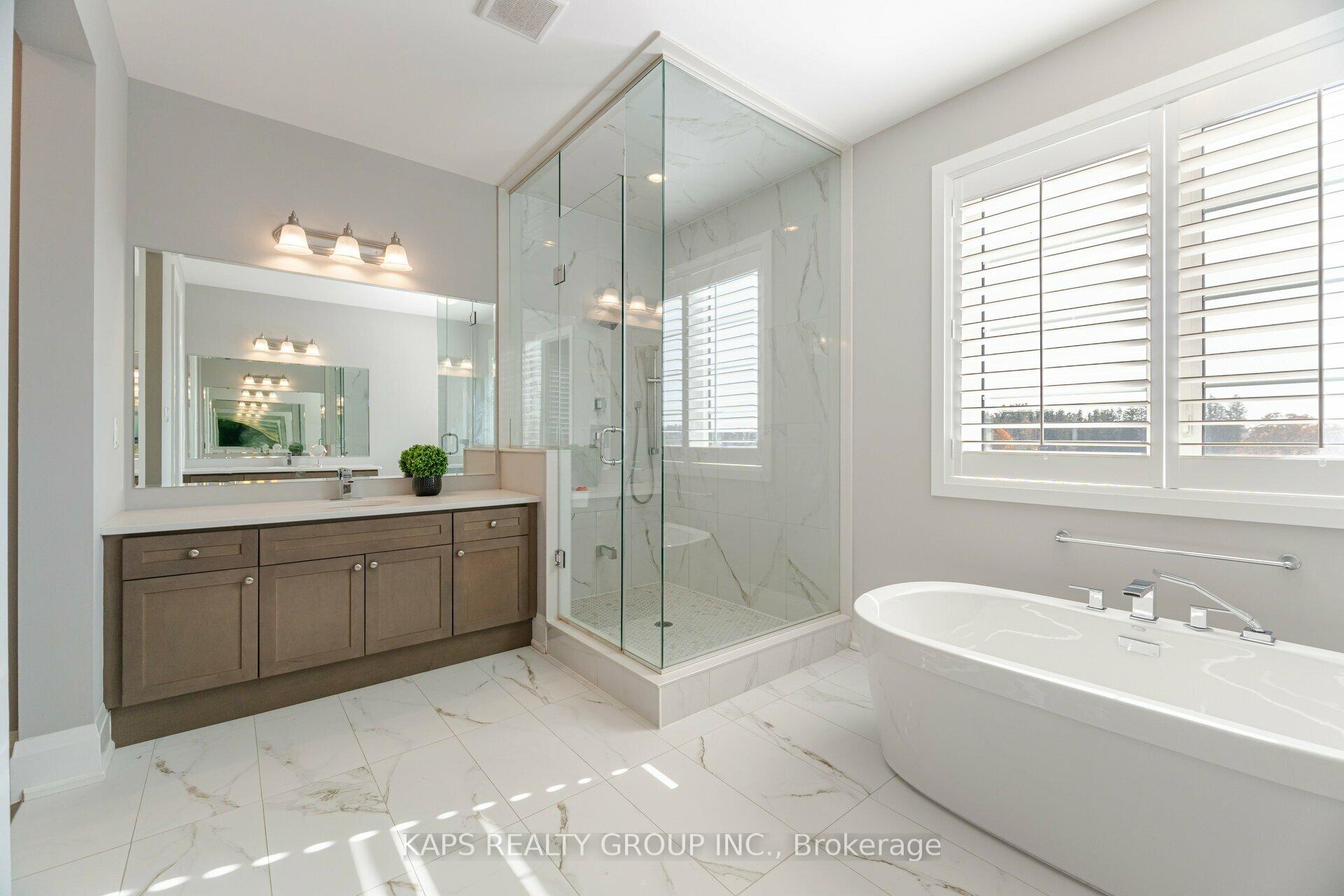 Photo 21 of 208 Faust Ridge, Vaughan, Kleinburg — HOMEH