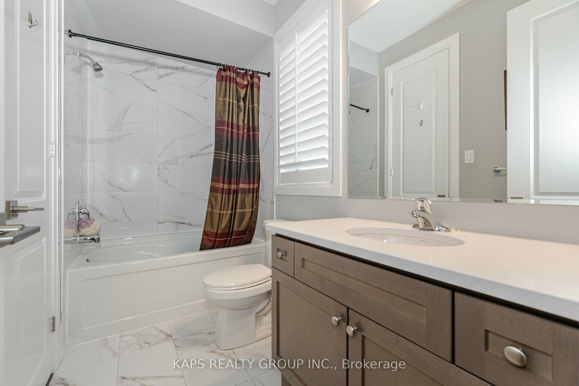 Photo 33 of 208 Faust Ridge, Vaughan, Kleinburg — HOMEH