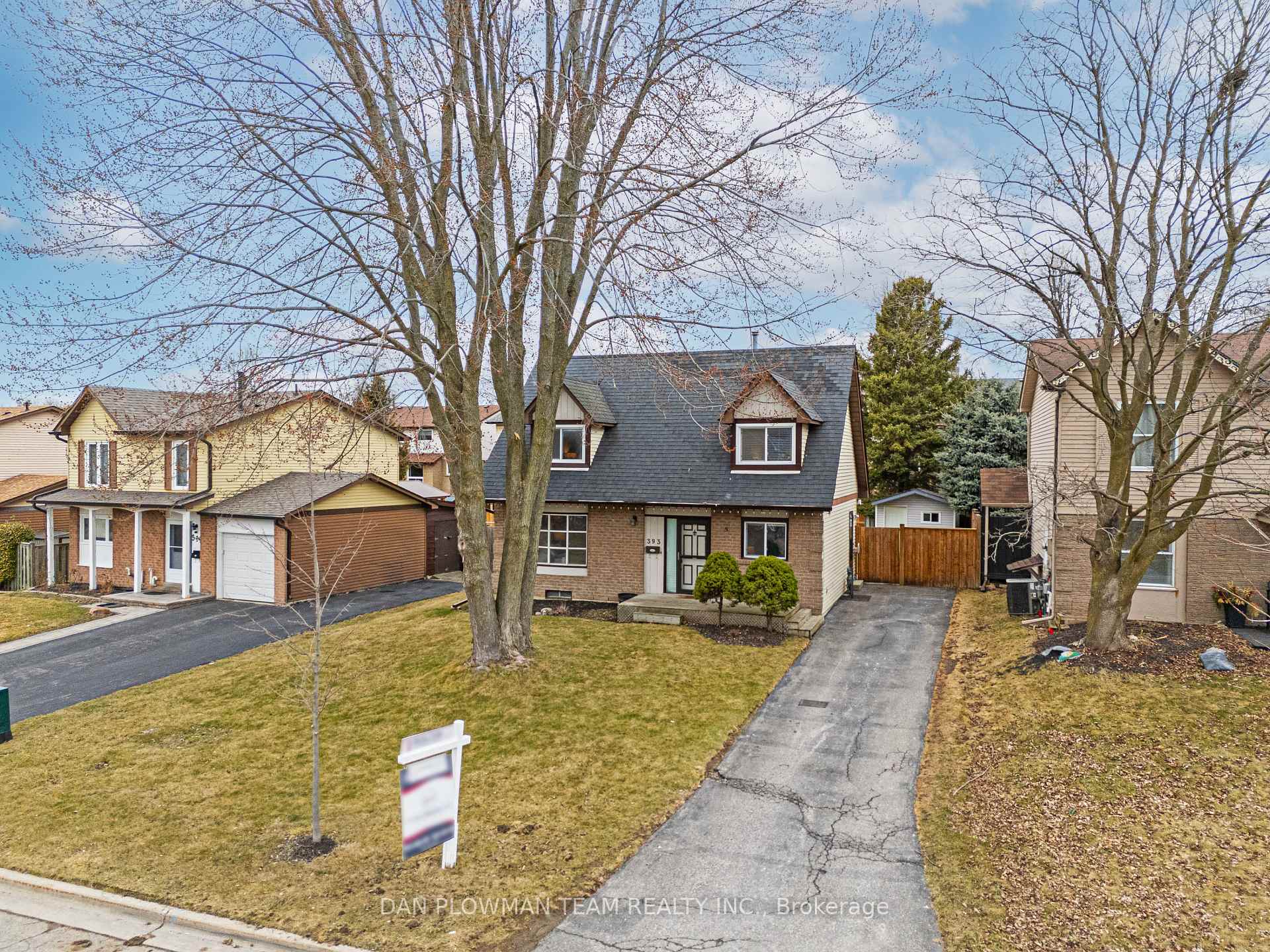 Photo 1 of 393 Dickens Drive, Oshawa, Eastdale — HOMEH