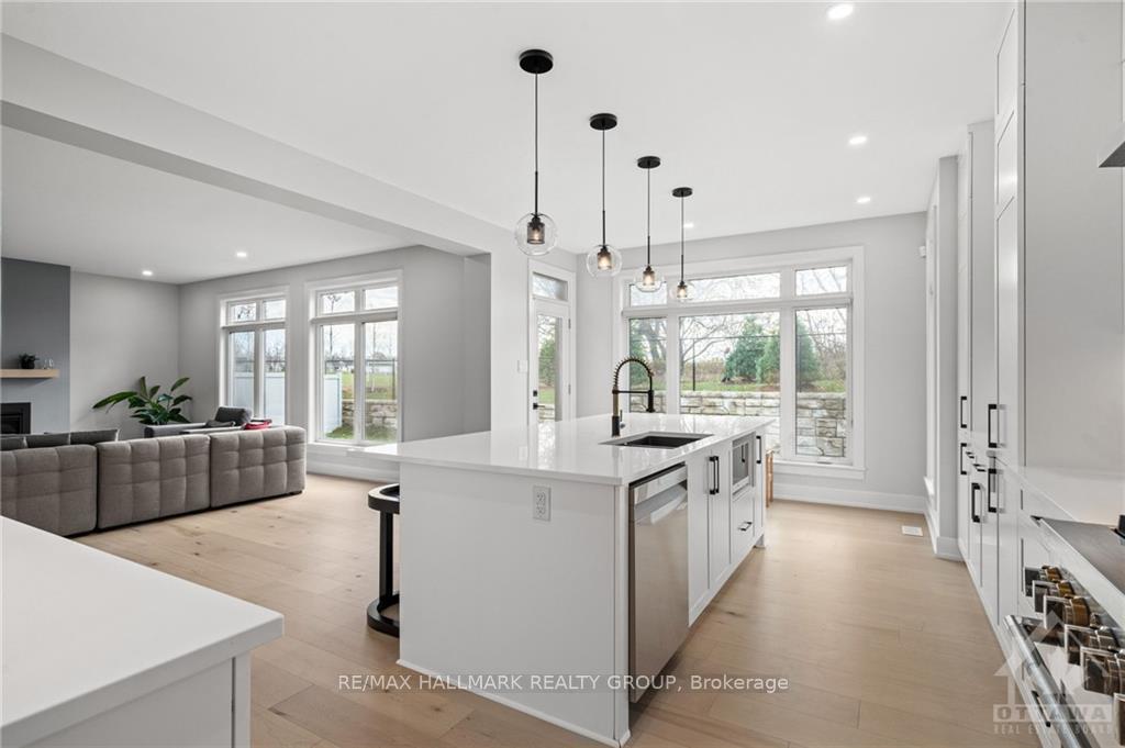 Photo 12 of 351 Kanashtage Terrace, Ottawa, Camelot — HOMEH