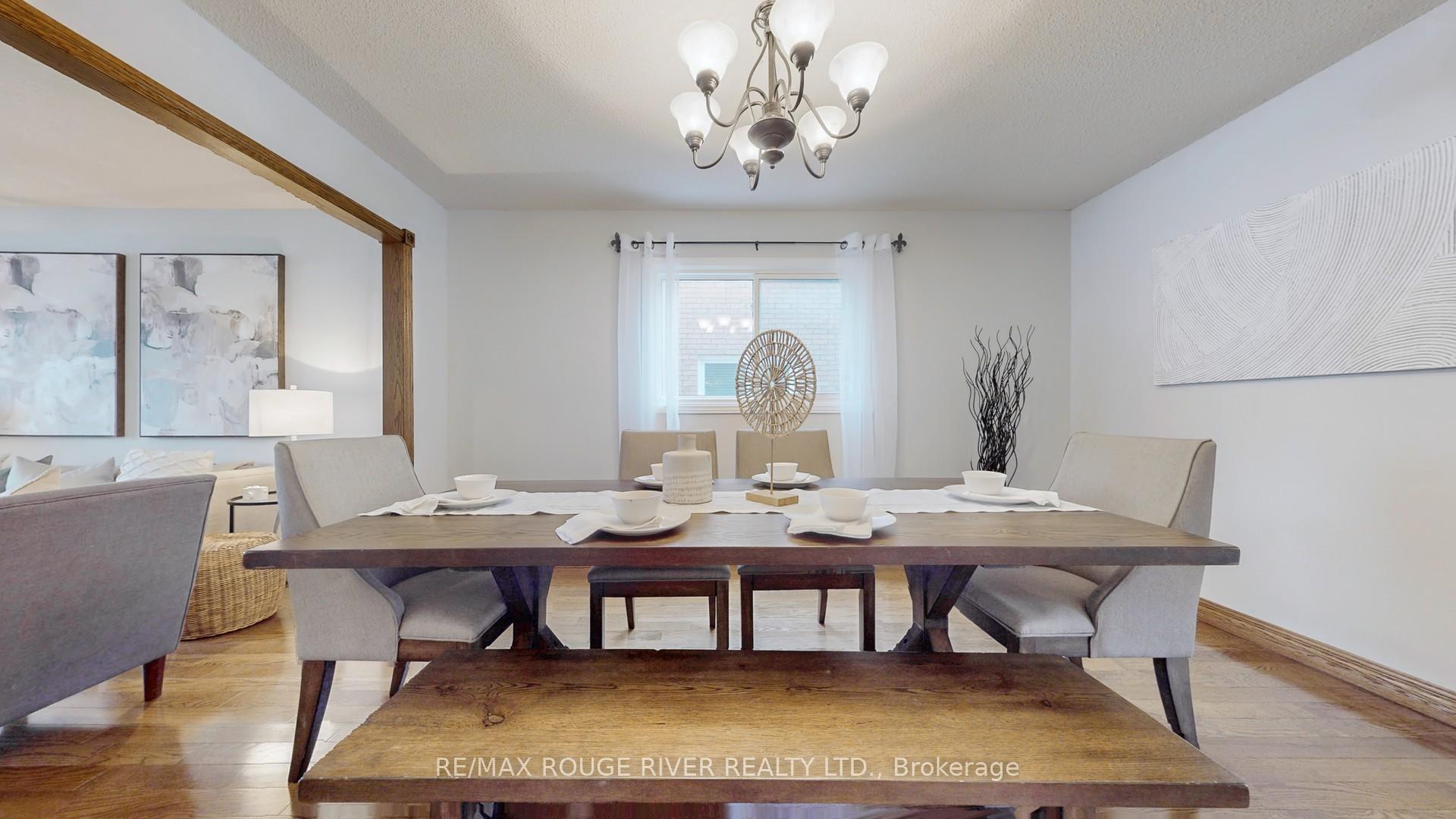 Photo 8 of 39 Falstaff Crescent, Whitby, Rolling Acres — HOMEH