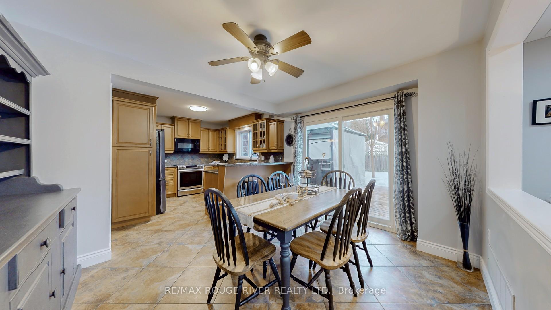 Photo 17 of 39 Falstaff Crescent, Whitby, Rolling Acres — HOMEH