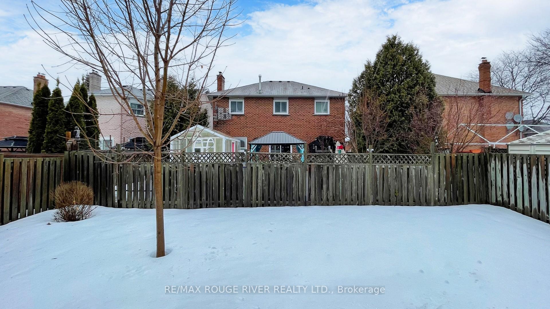 Photo 46 of 39 Falstaff Crescent, Whitby, Rolling Acres — HOMEH