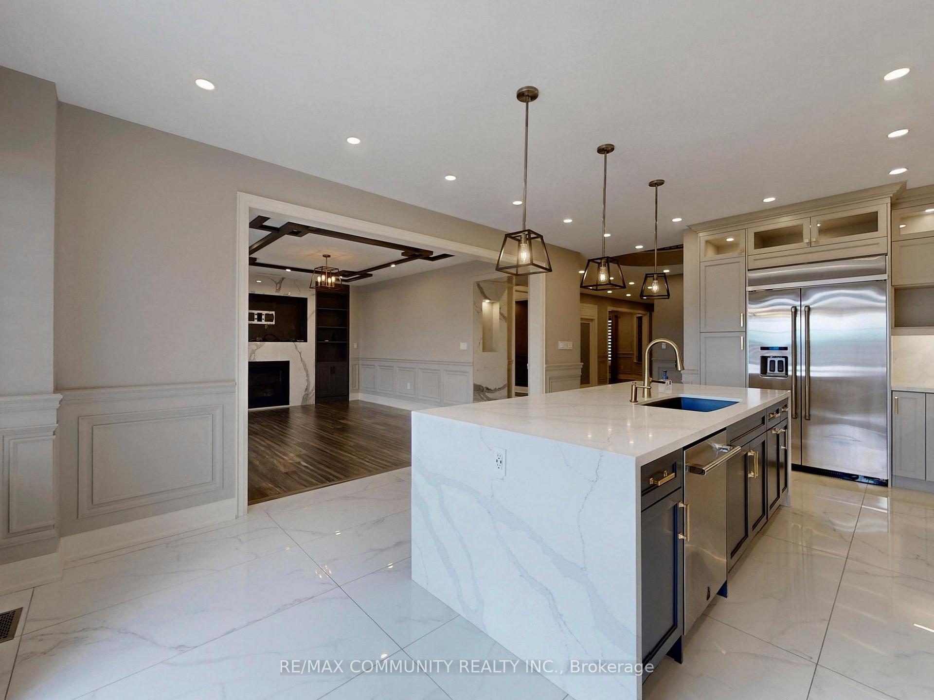 Photo 9 of 11 Sewell Crescent, Ajax, Northeast Ajax — HOMEH