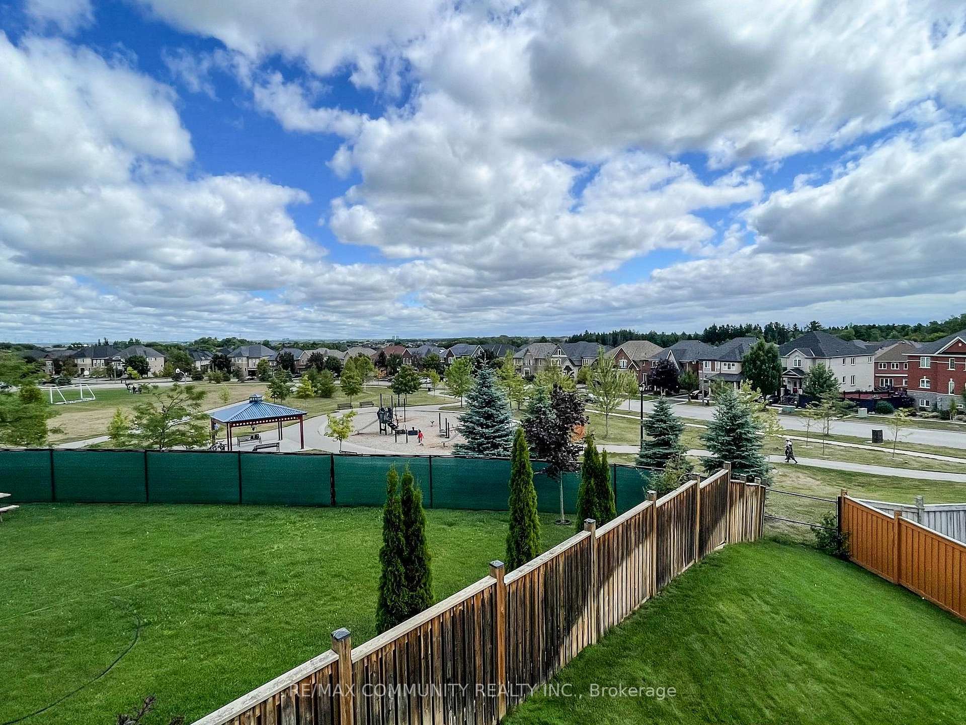 Photo 38 of 11 Sewell Crescent, Ajax, Northeast Ajax — HOMEH