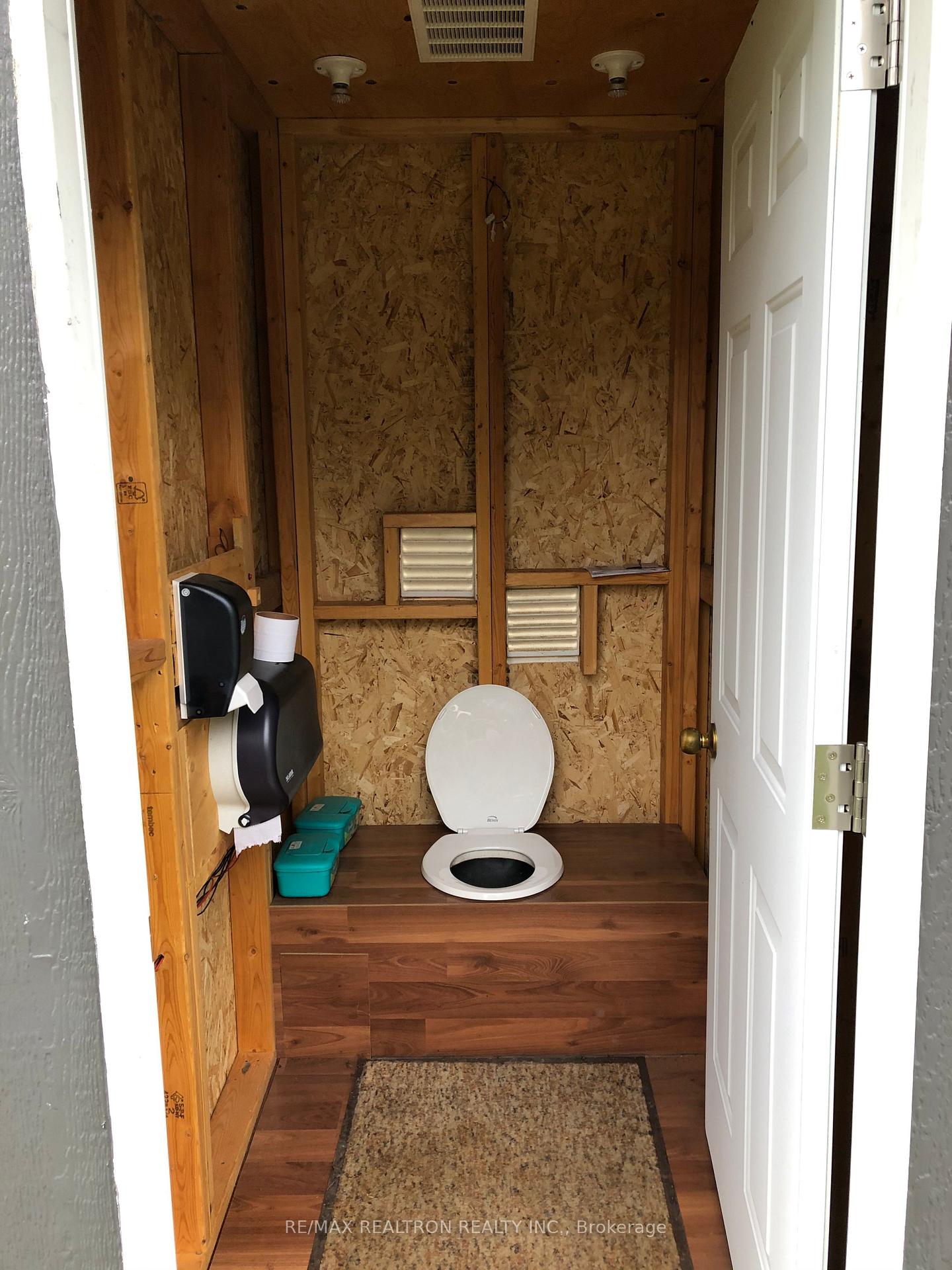Photo 12 of 34 Galston Road, Calvin — HOMEH