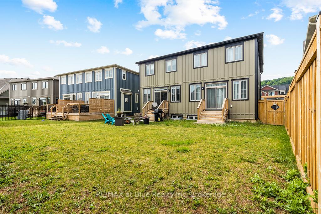 Photo 7 of 219 Yellow Birch Crescent, Blue Mountains — HOMEH