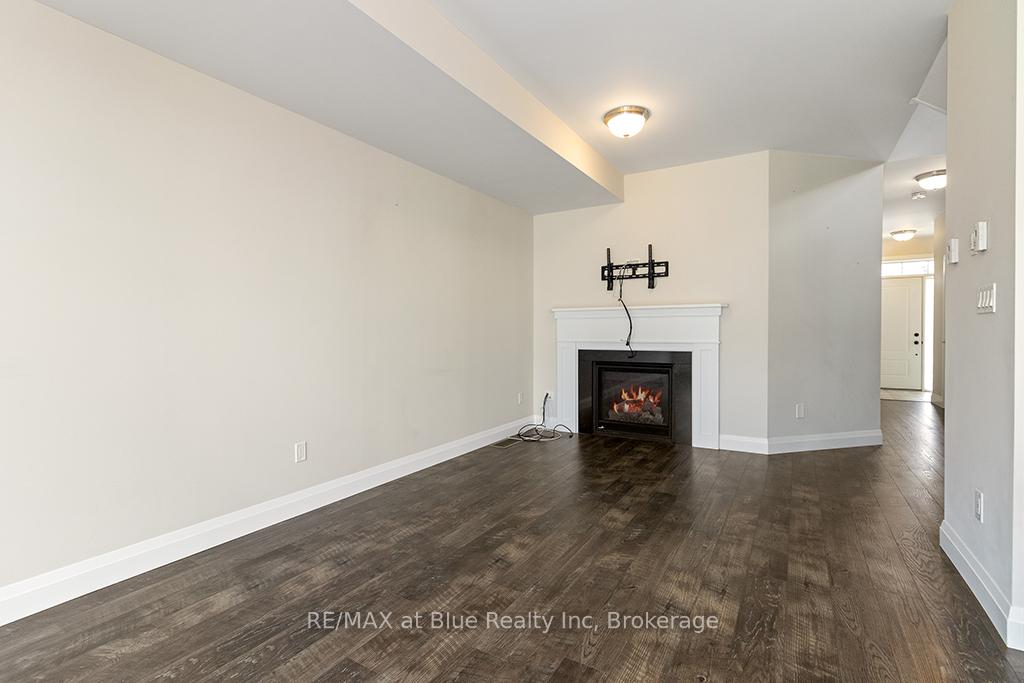 Photo 13 of 219 Yellow Birch Crescent, Blue Mountains — HOMEH