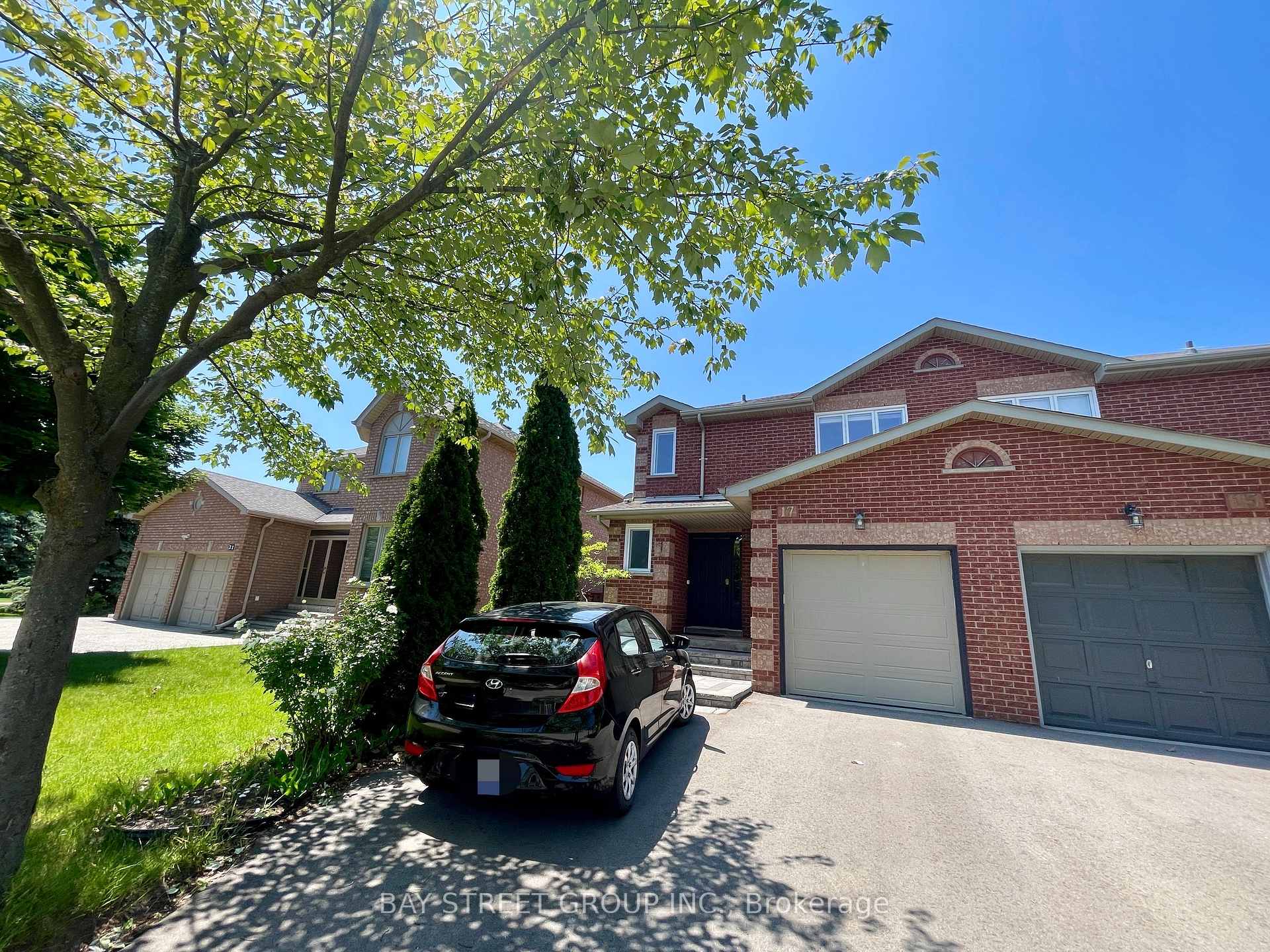 Front of Unit Upper, 17 Inverhuron Trail