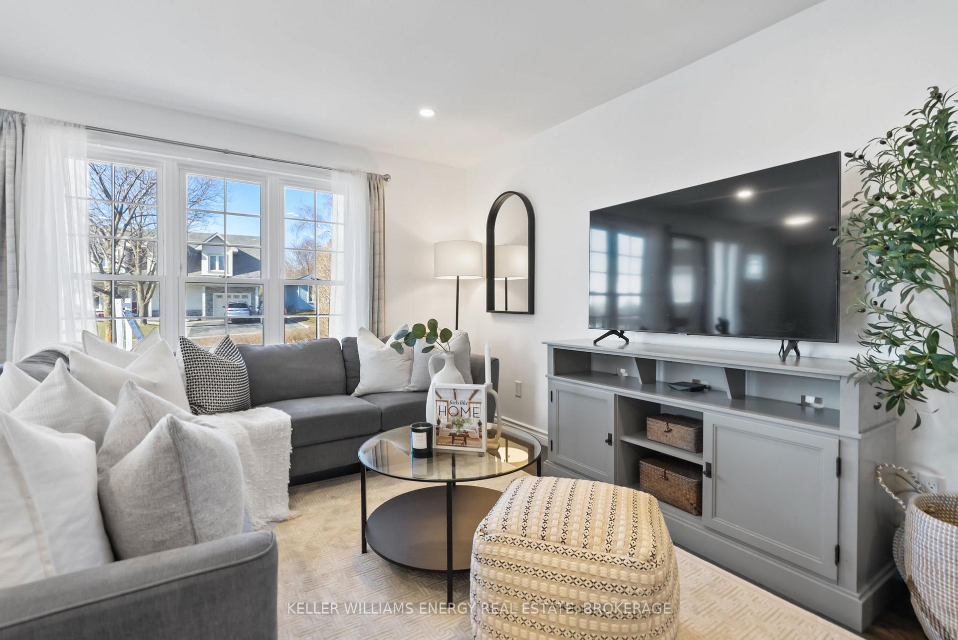 Photo 18 of 820 Grandview Drive, Oshawa, Donevan — HOMEH