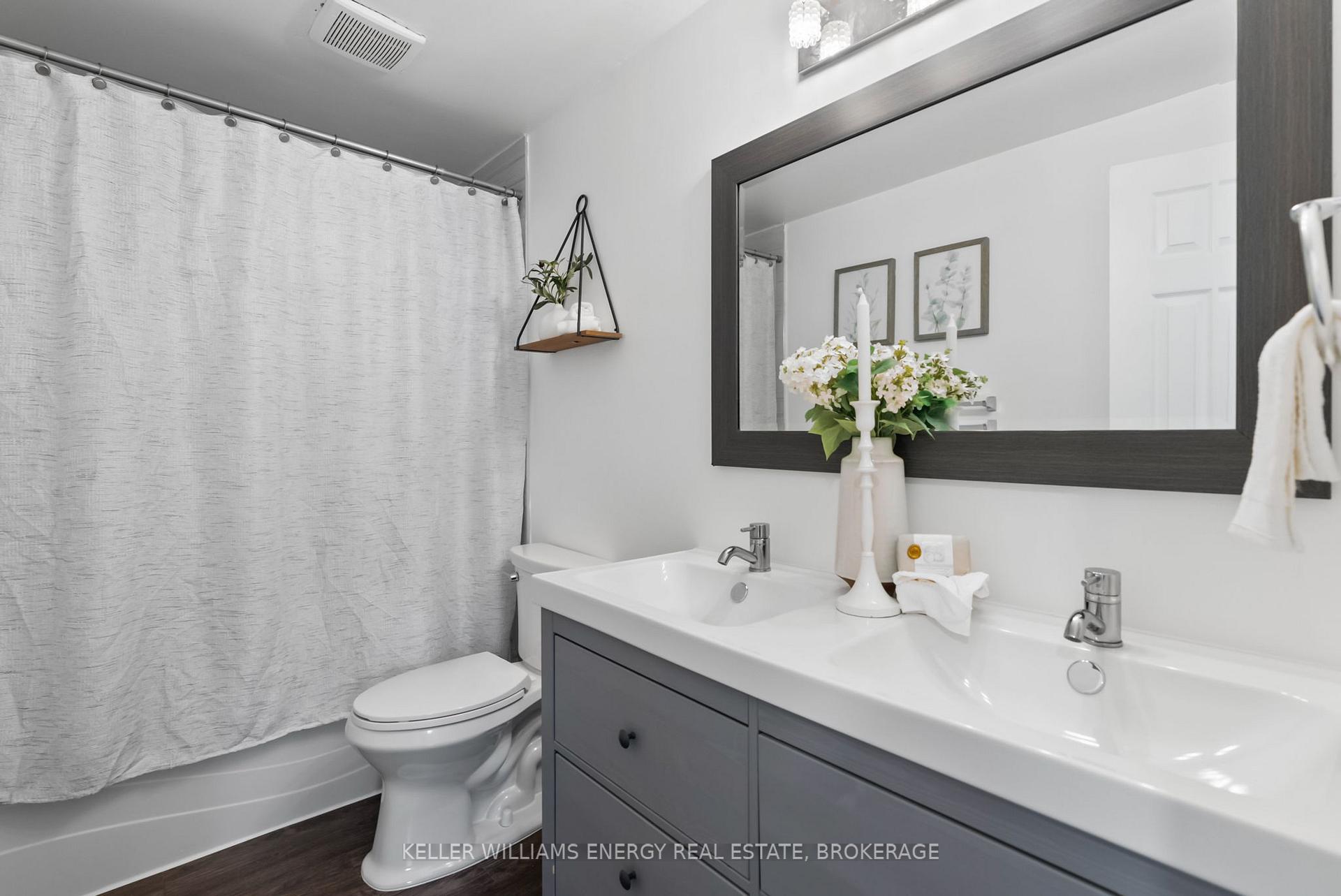 Photo 28 of 820 Grandview Drive, Oshawa, Donevan — HOMEH