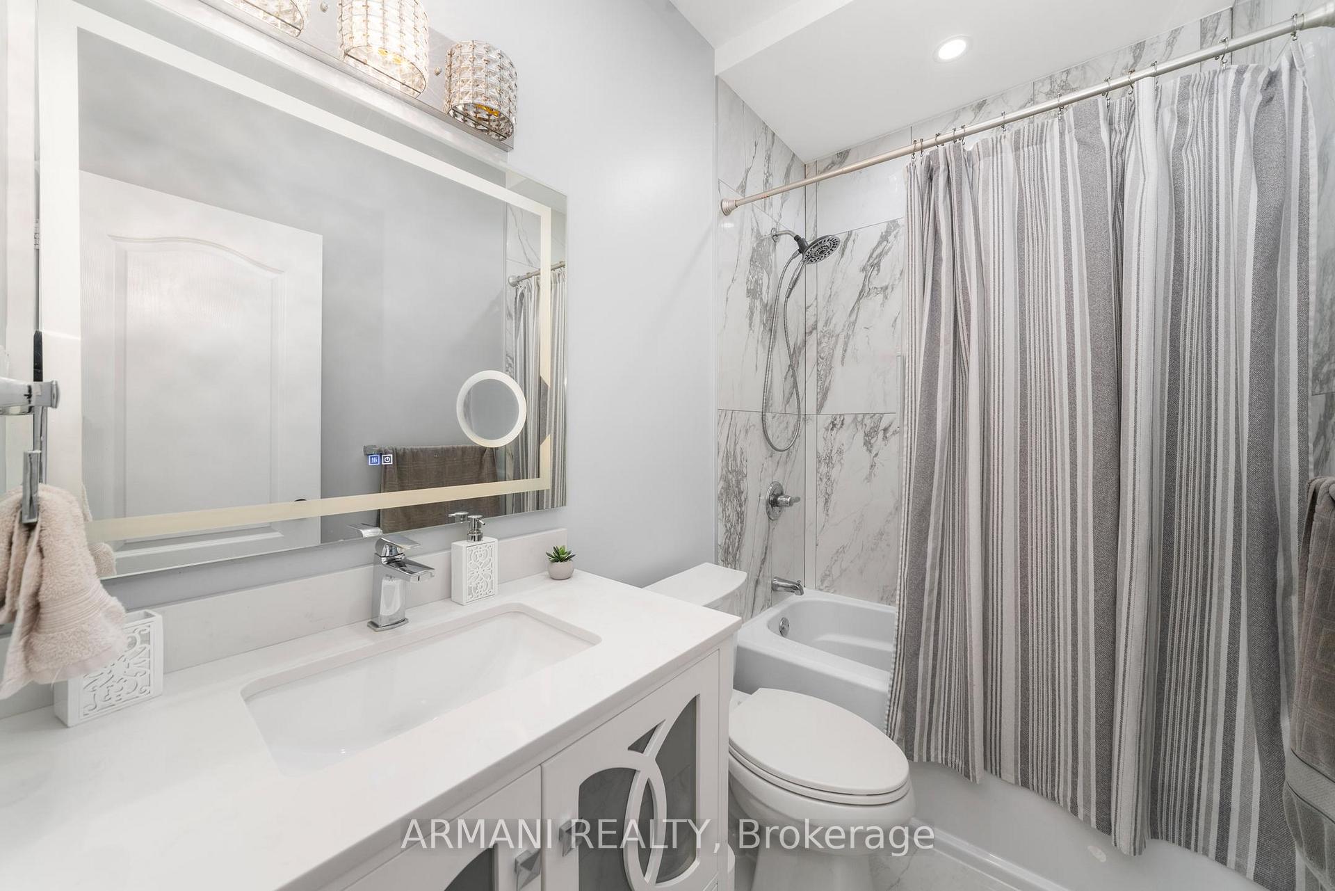 Photo 28 of 133 Blackthorn Drive, Vaughan, Maple — HOMEH