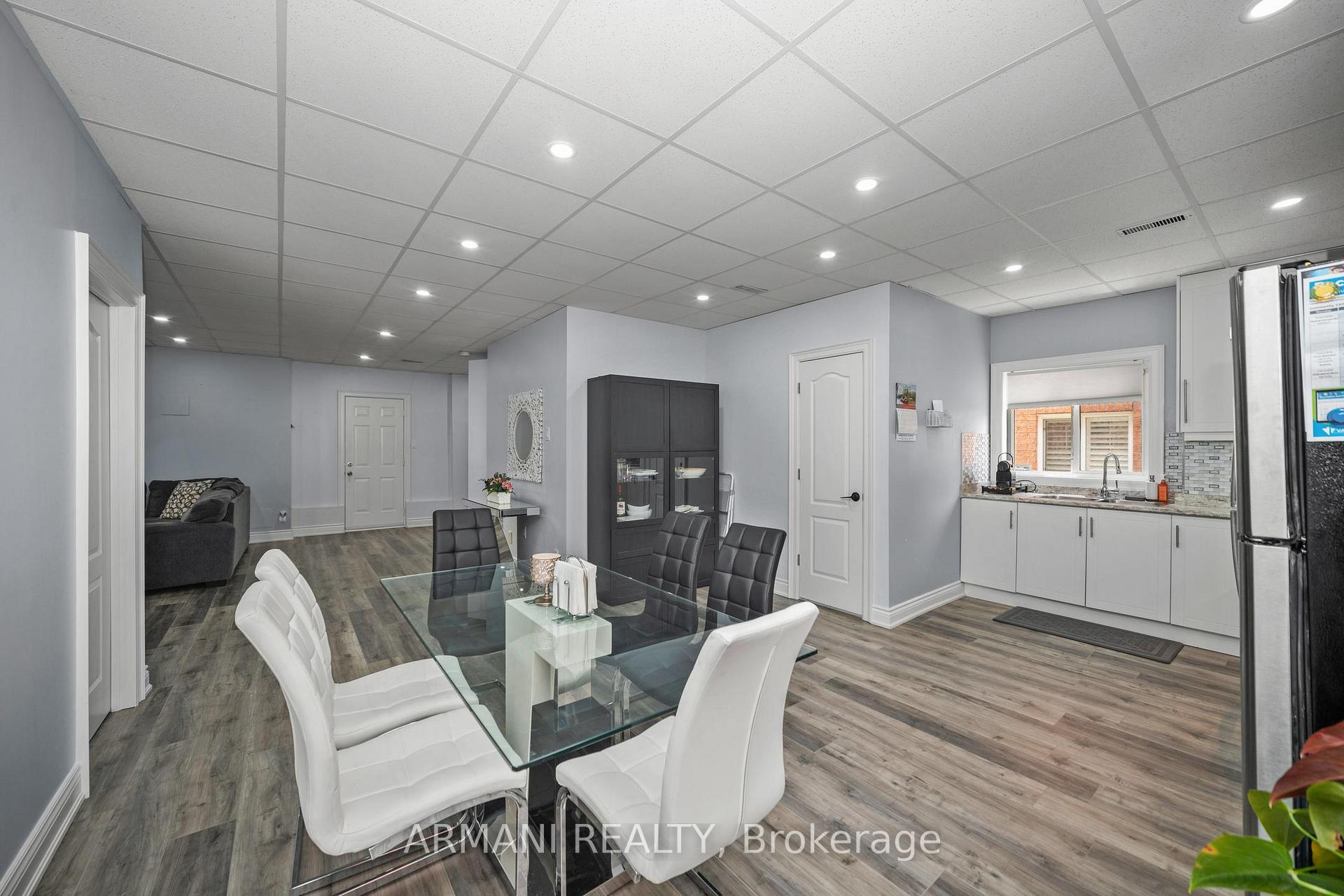 Photo 33 of 133 Blackthorn Drive, Vaughan, Maple — HOMEH