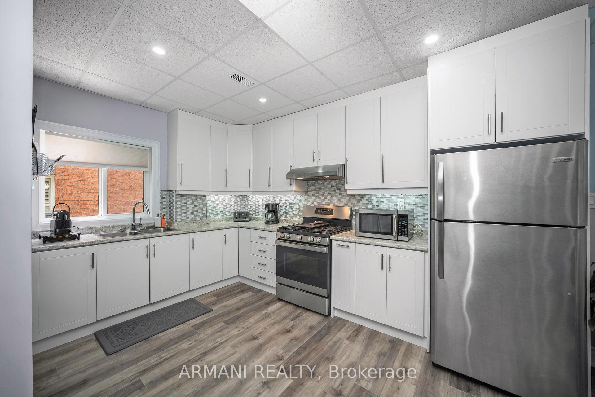 Photo 36 of 133 Blackthorn Drive, Vaughan, Maple — HOMEH