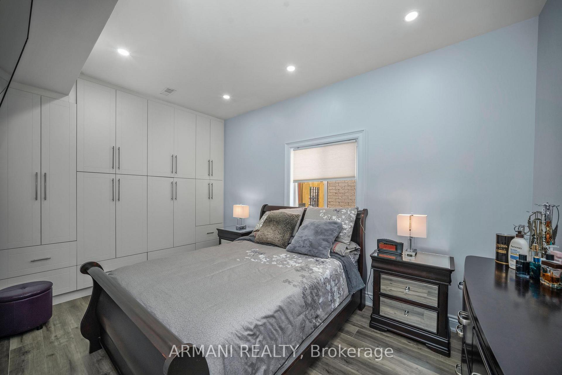 Photo 38 of 133 Blackthorn Drive, Vaughan, Maple — HOMEH