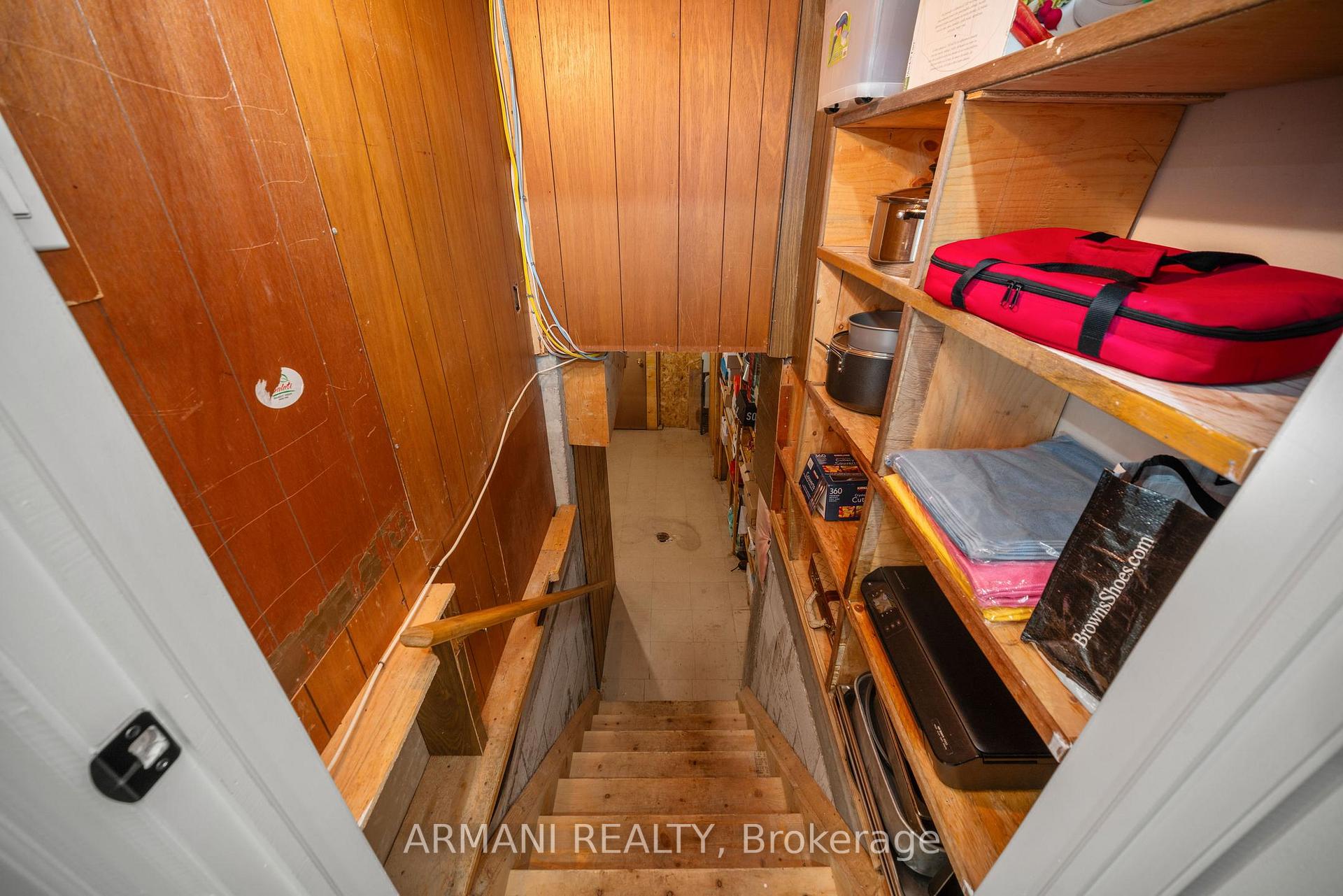 Photo 41 of 133 Blackthorn Drive, Vaughan, Maple — HOMEH