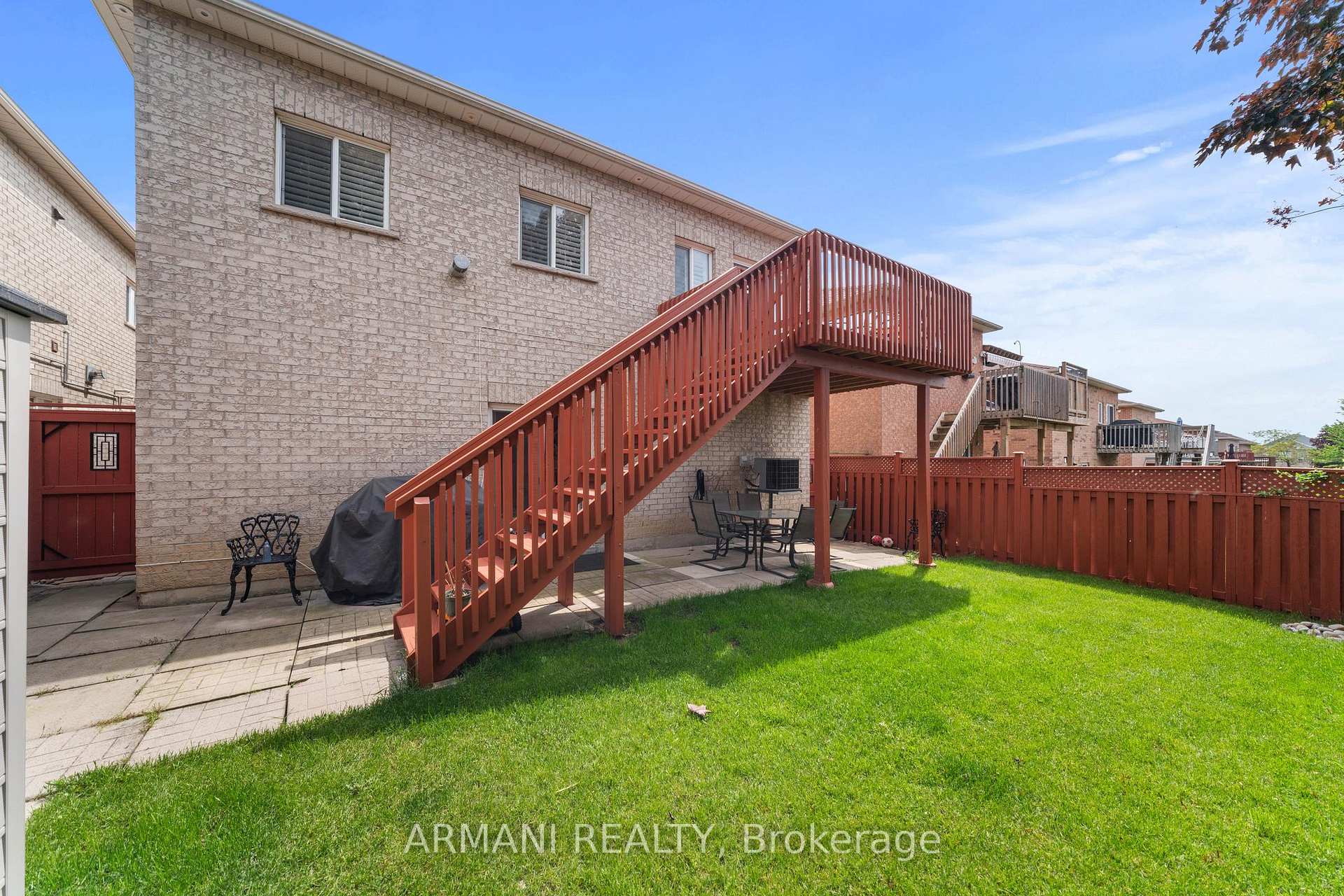 Photo 48 of 133 Blackthorn Drive, Vaughan, Maple — HOMEH