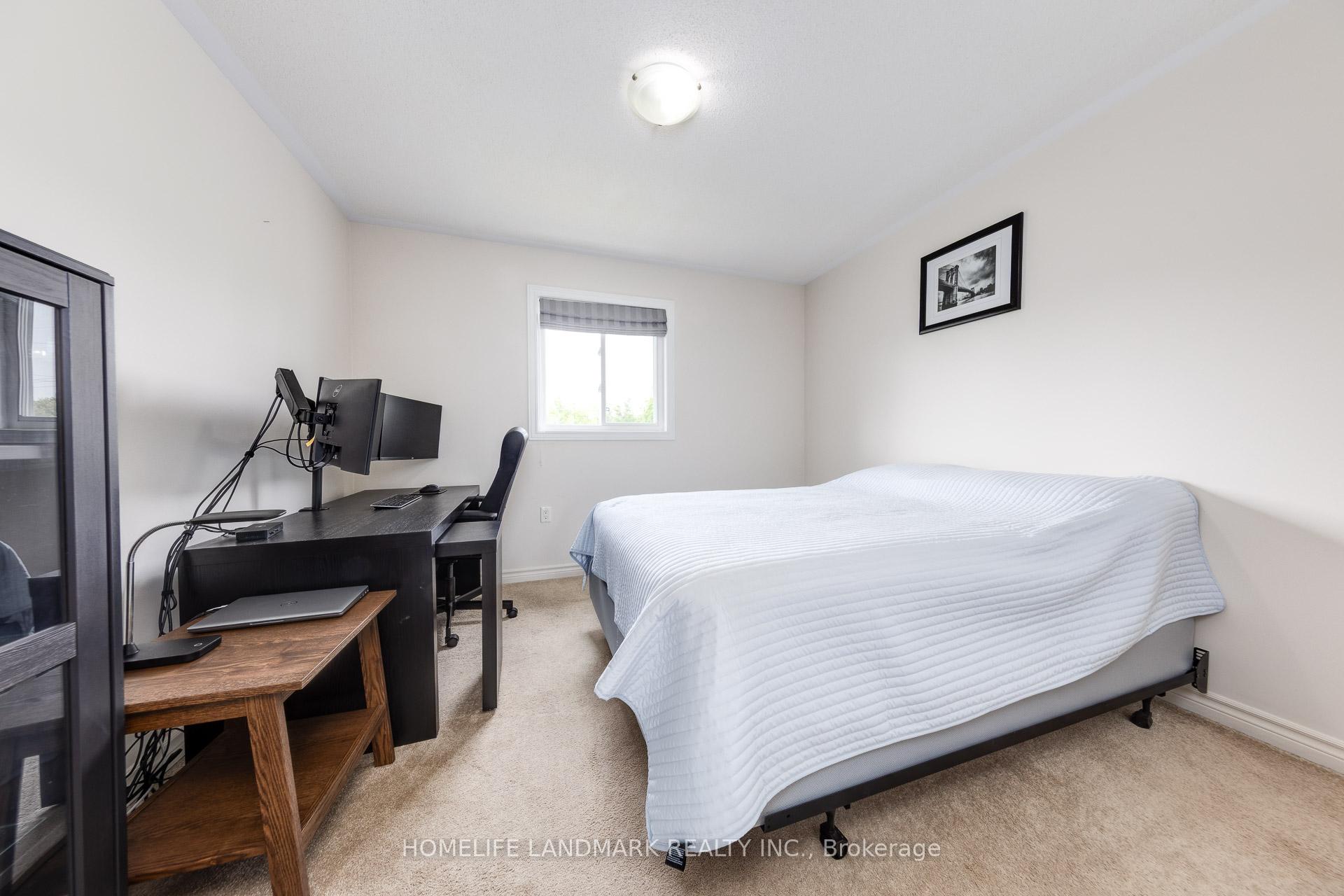 Photo 10 of 592 Settlers Ridge, Peterborough, Northcrest Ward 5 — HOMEH