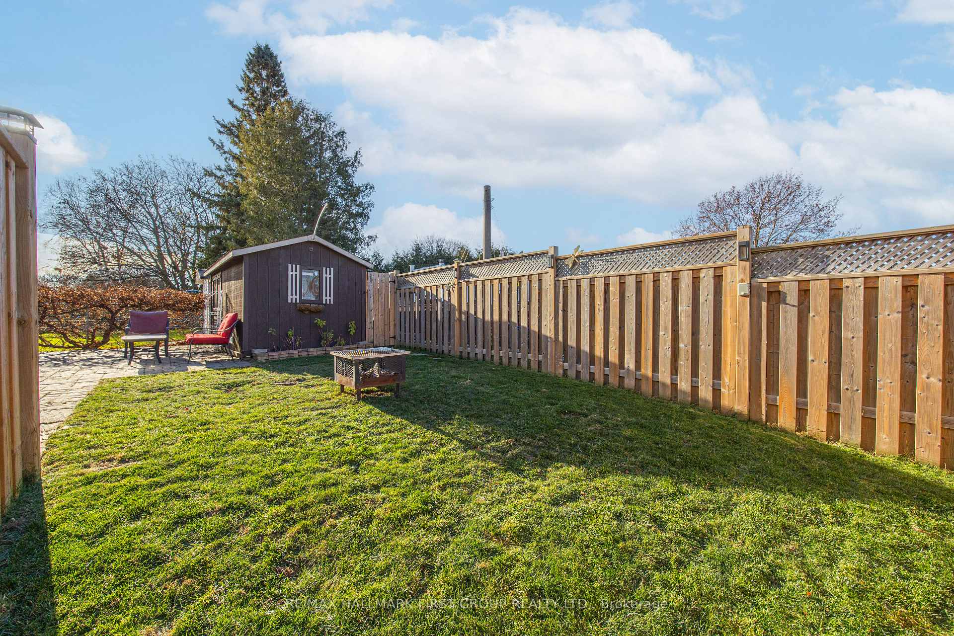 Photo 41 of 397 Bernhard Crescent, Oshawa, O'Neill — HOMEH