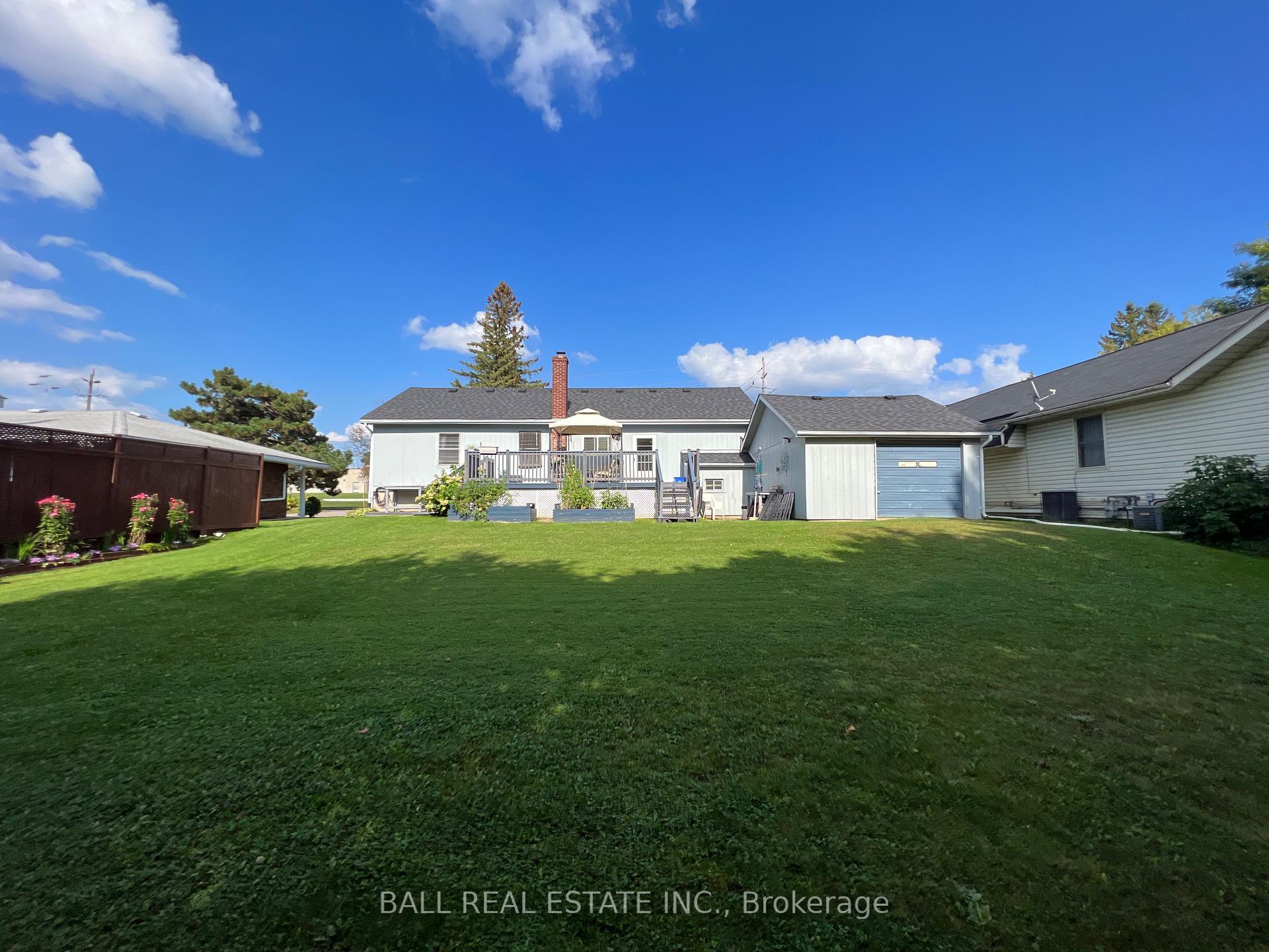 Photo 6 of 1183 Chemong Road, Peterborough, Northcrest Ward 5 — HOMEH