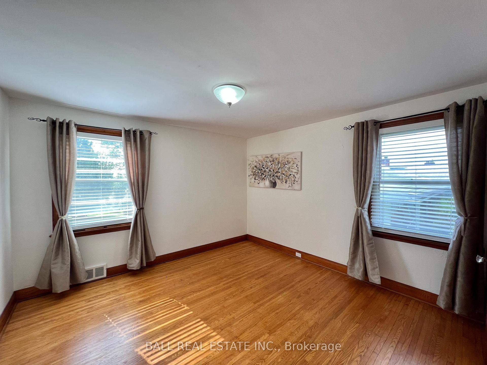 Photo 21 of 1183 Chemong Road, Peterborough, Northcrest Ward 5 — HOMEH