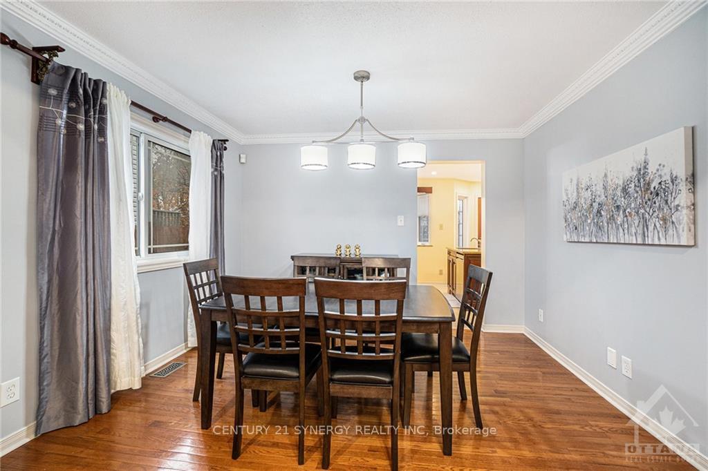 Photo 7 of 574 Pocono Crescent, Ottawa, Fallingbrook/Gardenway South — HOMEH