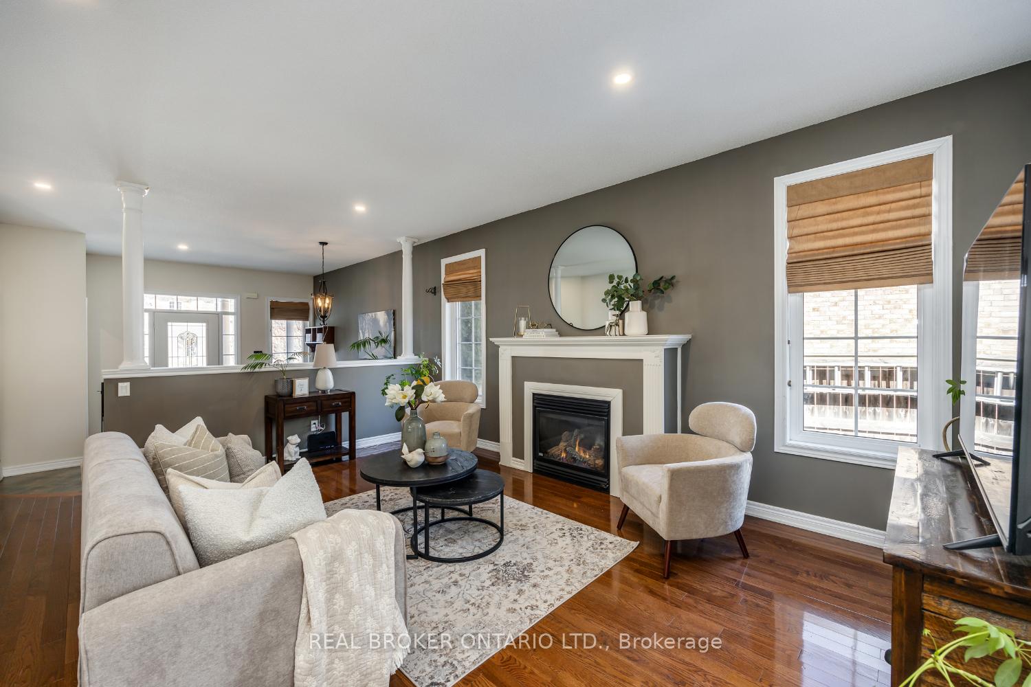 Photo 12 of 908 Coyston Drive, Oshawa, Eastdale — HOMEH