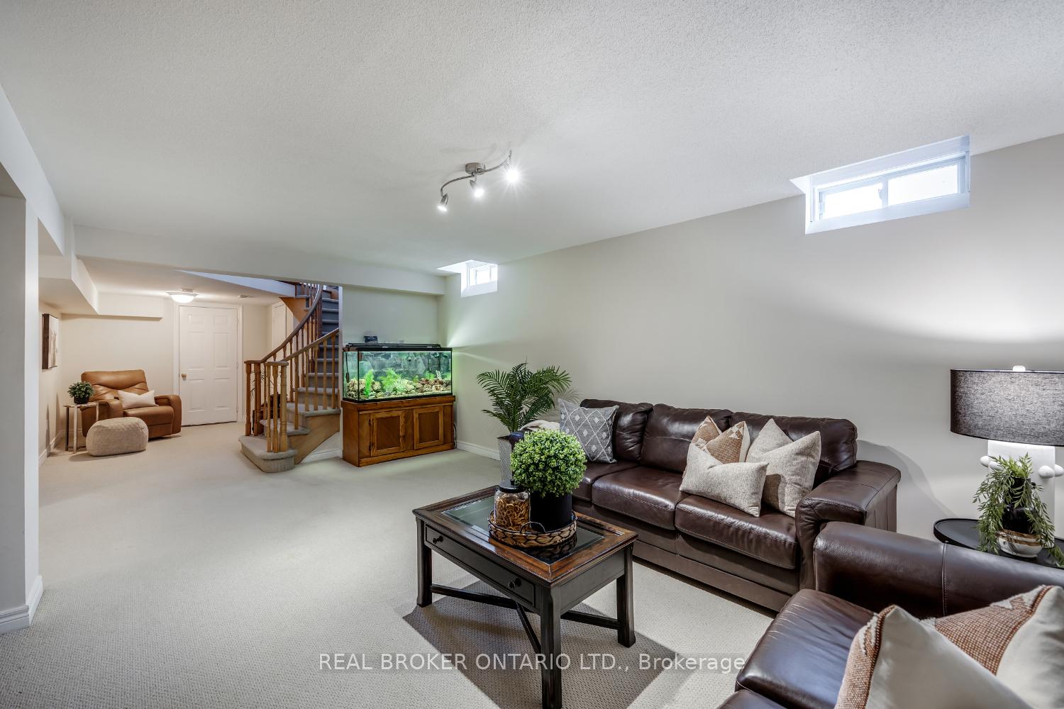 Photo 22 of 908 Coyston Drive, Oshawa, Eastdale — HOMEH