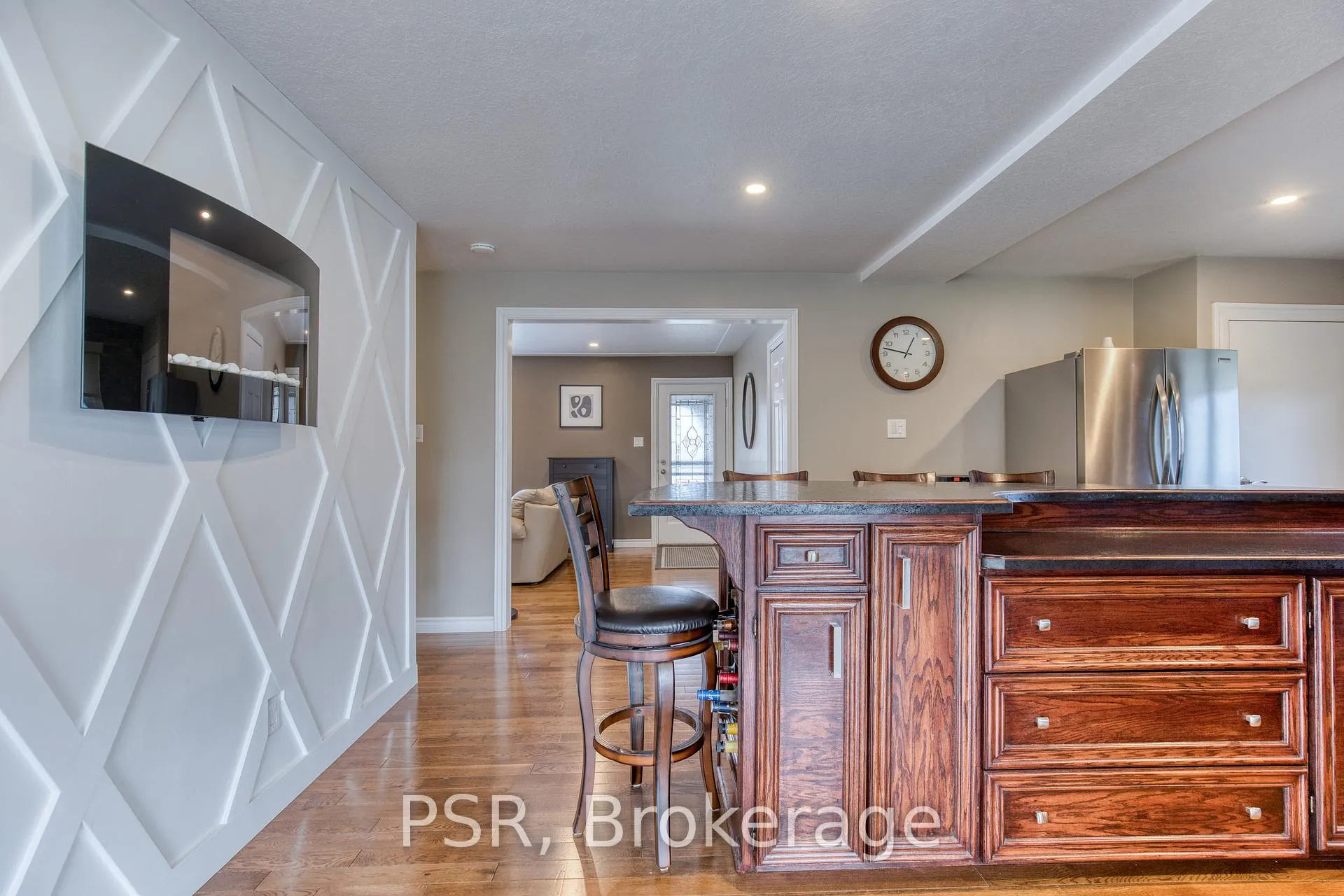 Photo 15 of 24 Burbank Road, Kitchener — HOMEH