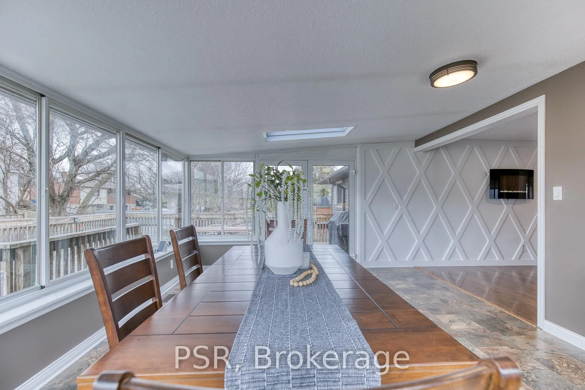 Photo 30 of 24 Burbank Road, Kitchener — HOMEH